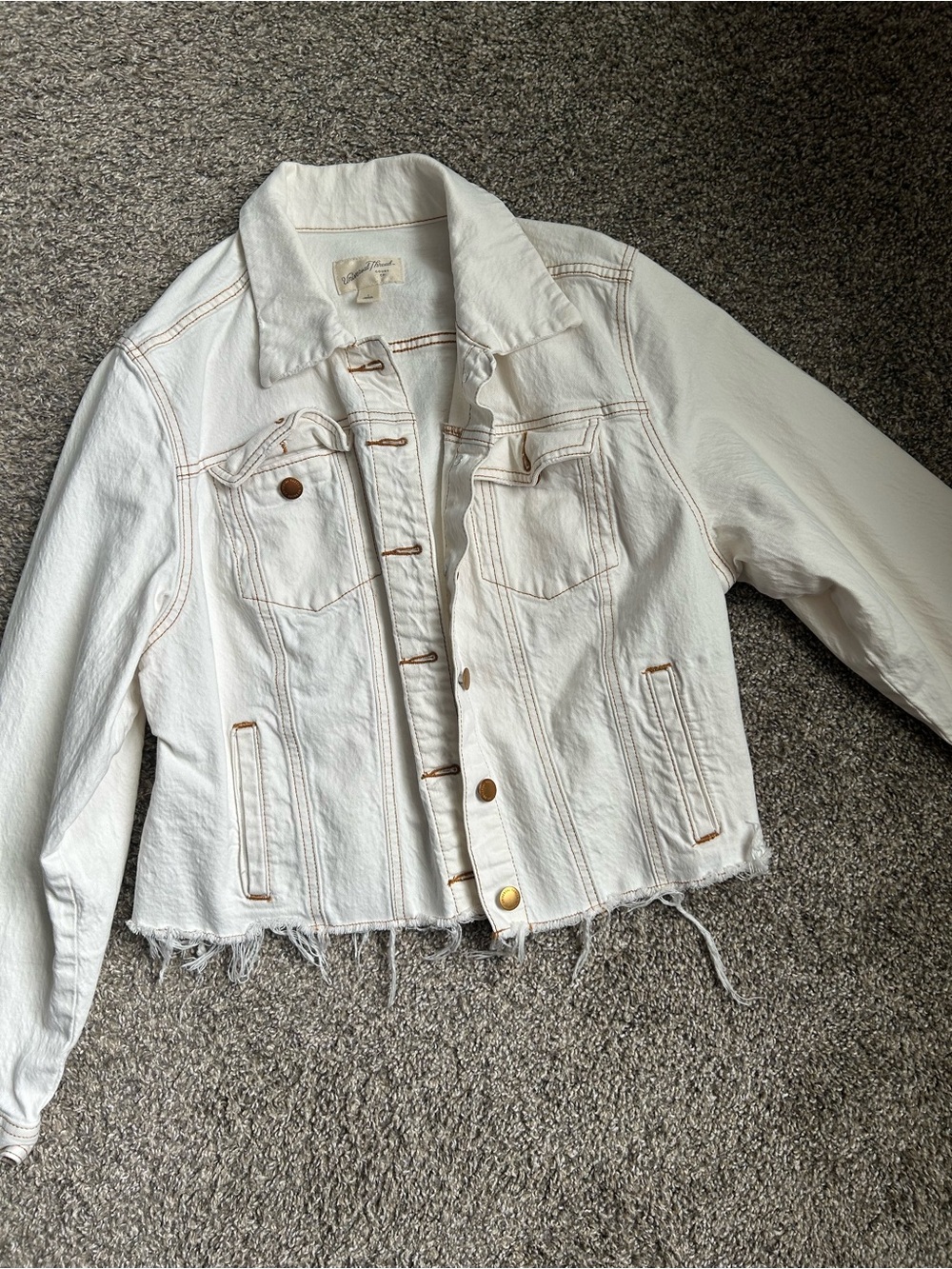 Universal Thread White Denim Jacket - L